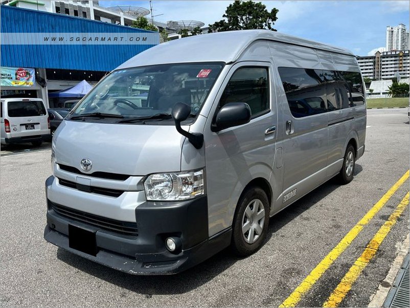 Toyota High Roof van ready for long distance tours
